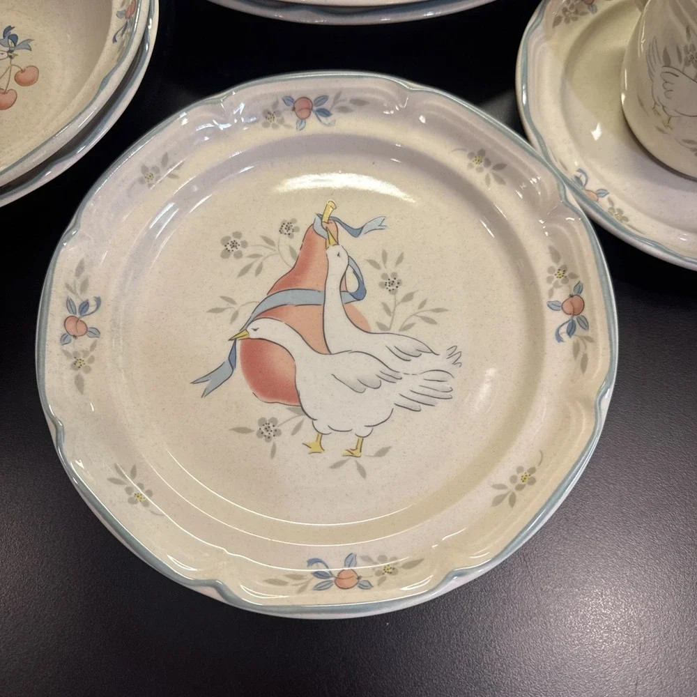 International Stoneware Marmalade Geese  8 Piece Dish Set Cottage Core VINTAGE